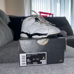 Jordan 6 Retro TD Kids Sneakers - White and Black